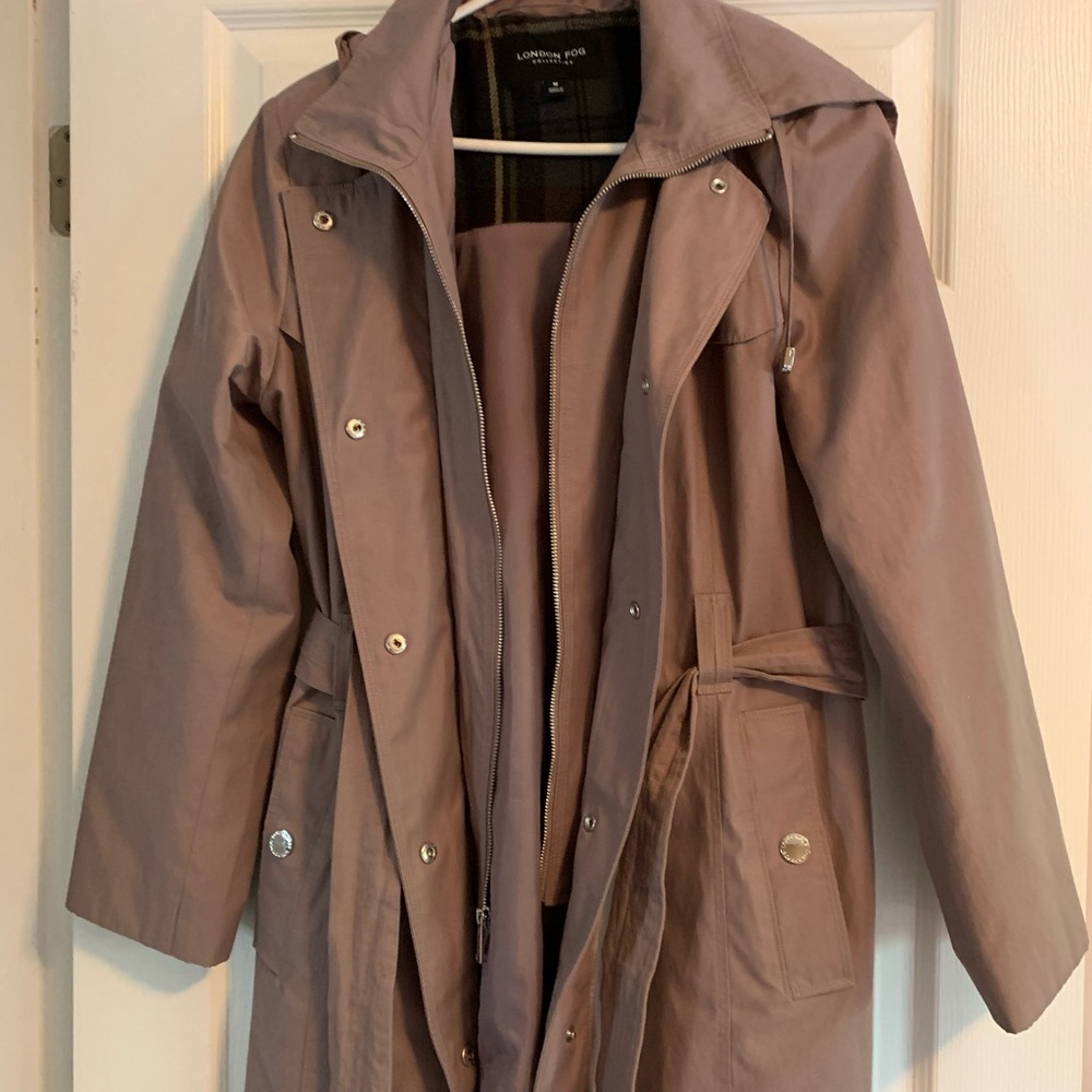 London Fog Women's Trench Coat in Taupe